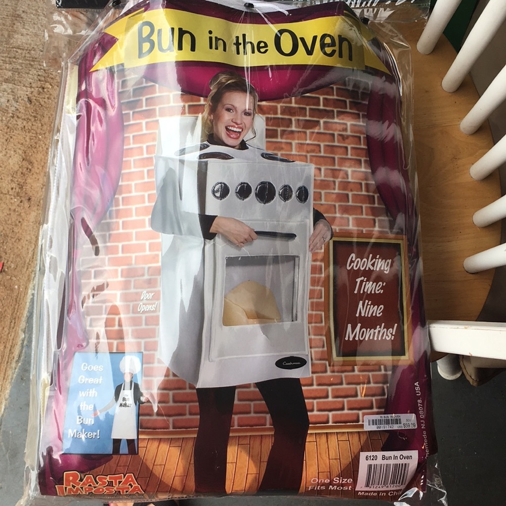 Bun in the oven costume